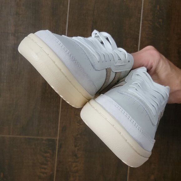 NEW Anthropologie Gola Falcon Sneakers Womens 7 Athleisure Contemporary Preppy - Picture 5 of 8